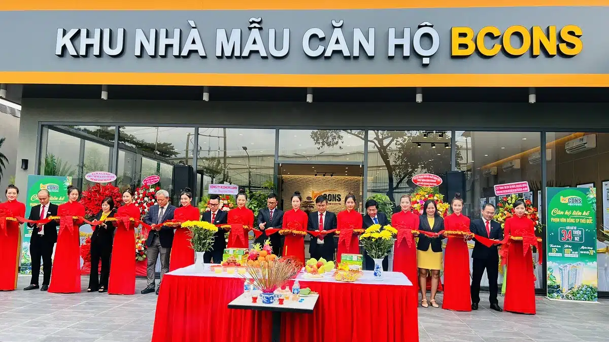 Khai trương nhà mẫu Bcons Polygon