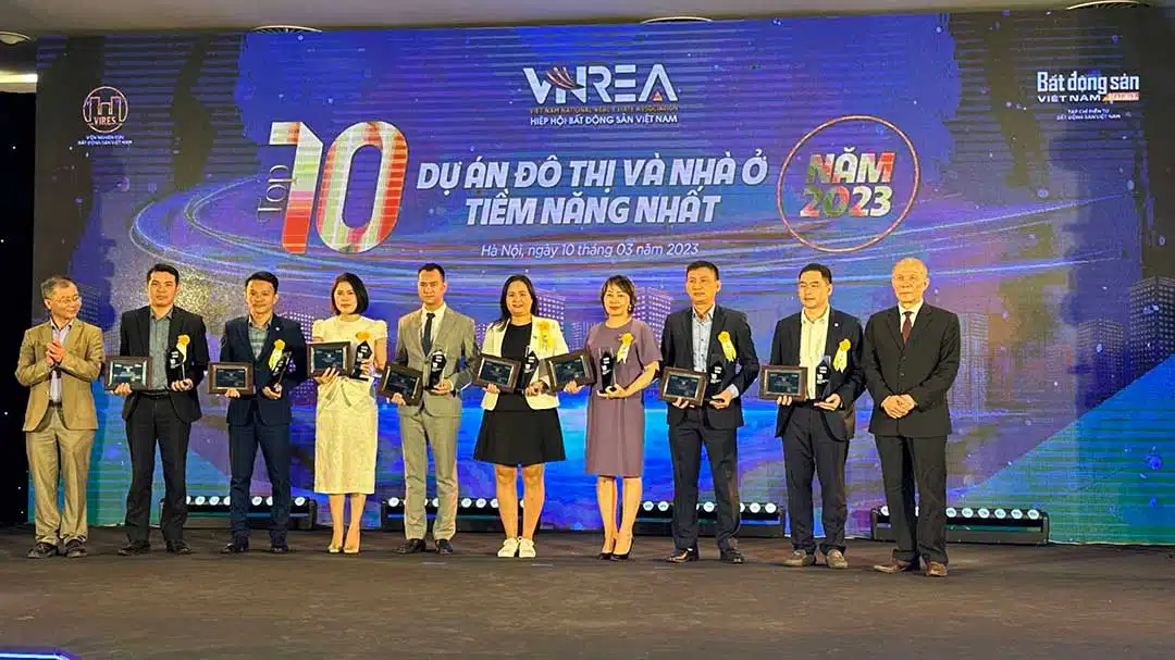 Bcons đạt Top 10 nhà phát triển bất động sản Việt Nam 2025 15 Bcons City Top 10 dự án độ thị tiềm năng nhất năm 2023