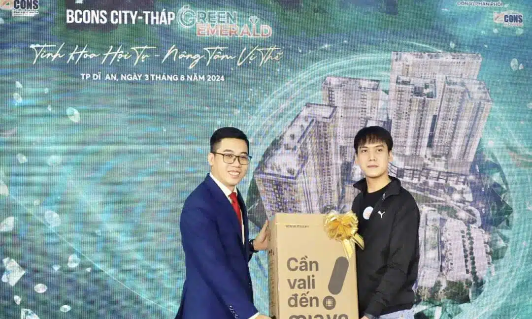 Lễ Giới Thiệu Tháp Green Emerald Ngày 03/08/2024 10 Khách hàng may mắn trúng thưởng khi tham dự lễ giới thiệu tháp Green Emerald