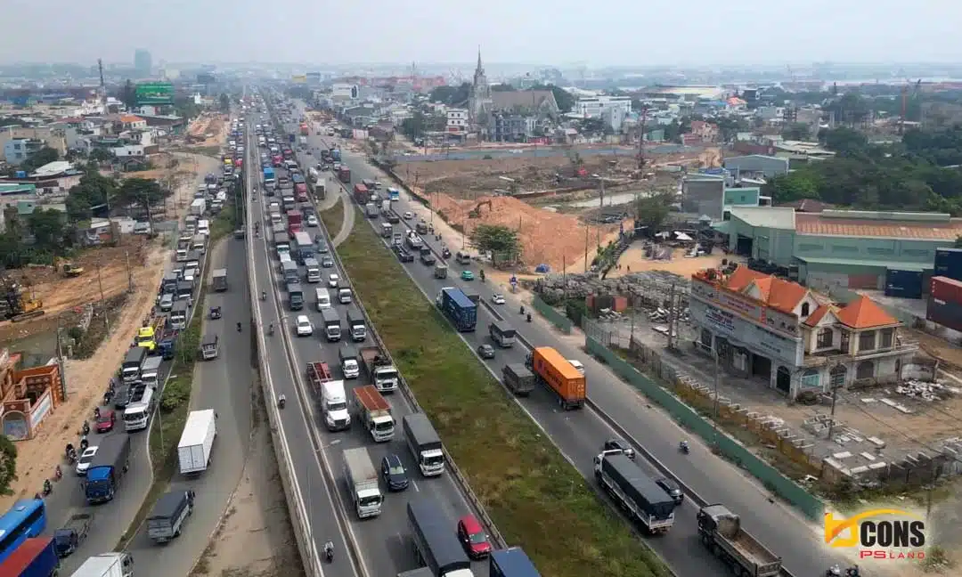 Tất Cả Thông Tin Về Xa Lộ Hà Nội tại TPHCM 7 Xa Lộ Hà Nội nhìn từ cầu Đồng Nai, đoạn qua ngã 3 Tân Vạn