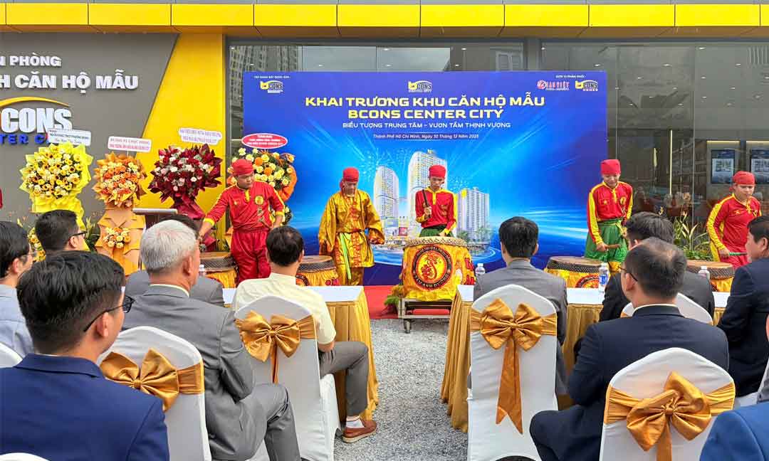 Khai trương nhà mẫu Bcons Center City sáng 10/12/2025 10 Nghi lễ khai trương nhà mẫu Bcons Bình An Đông Tây (Bcons Center City)